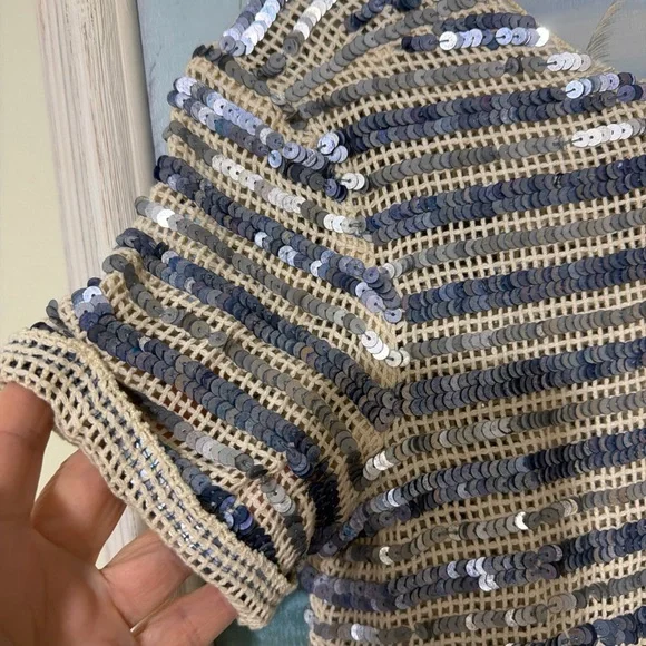 Gryphon Blue and Cream Sequin Crop Top size XS - Picture 2 of 5